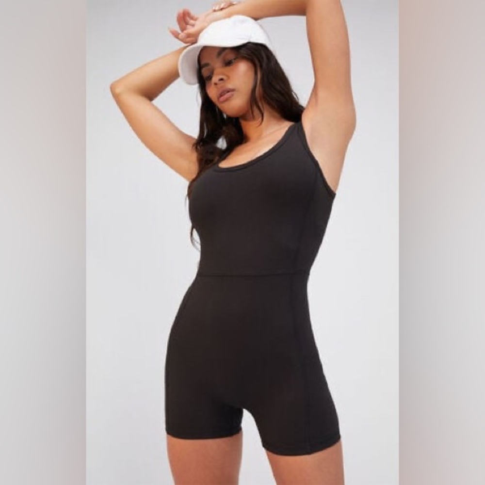 PAC 1980 PAC WHISPER Black Active Thick Strap Speedwalker Short Onesie